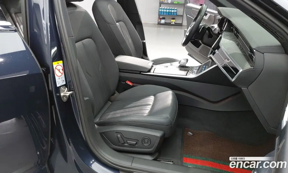 Audi A6 2021 2.0 автомат (гидро), фото 10
