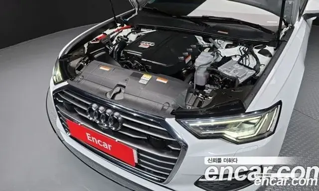 Audi A6 2023 2.0 автомат (гидро), миниатюра 6
