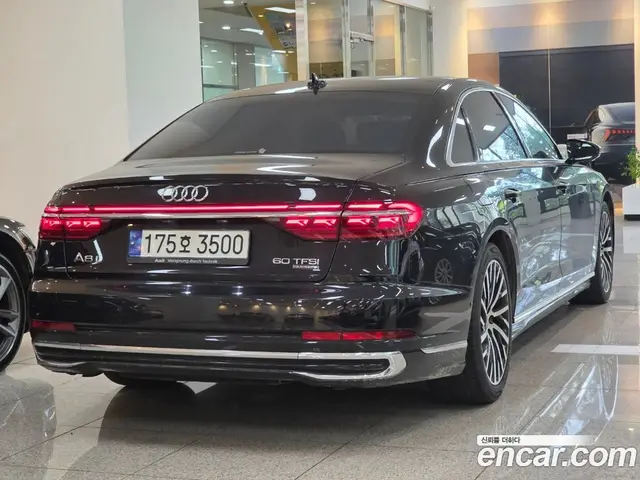 Audi A8 2023 4.0 автомат (гидро), миниатюра 2