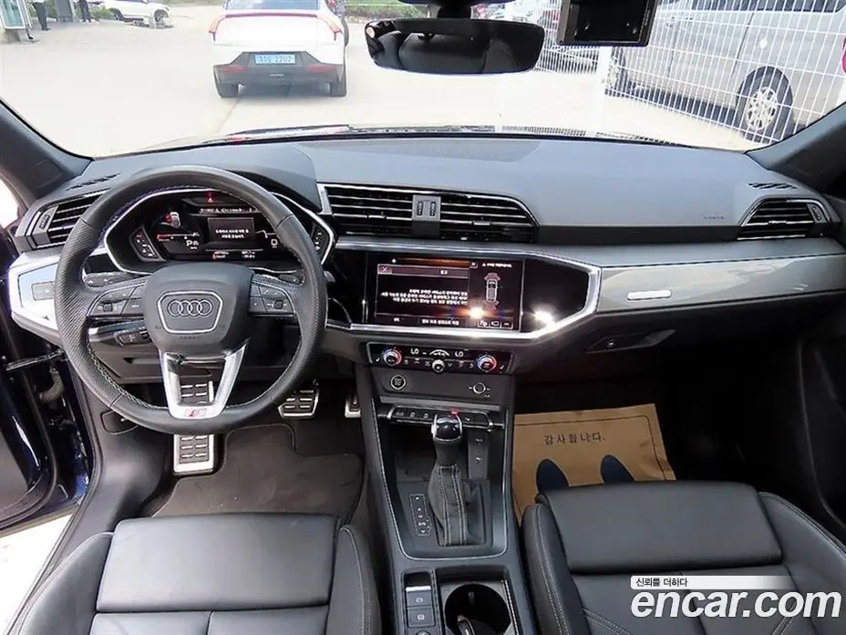 Audi Q3 2023 2.0 автомат (гидро), фото 5
