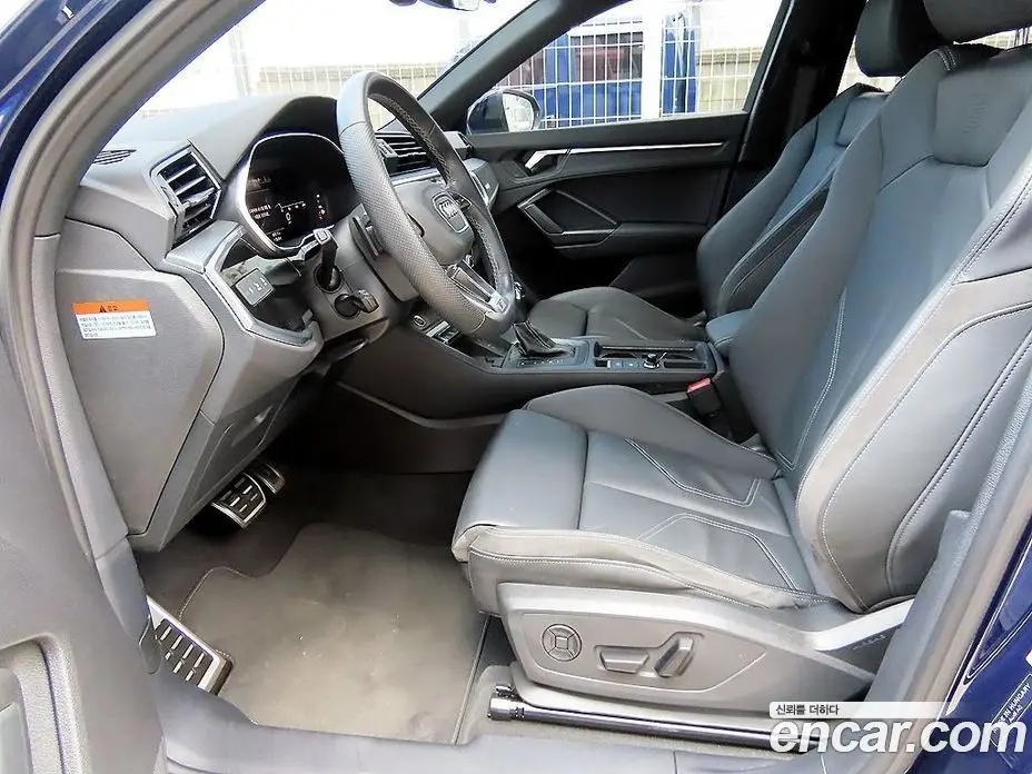 Audi Q3 2023 2.0 автомат (гидро), фото 7
