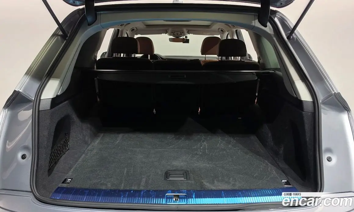 Audi Q7 2021 3.0 автомат (гидро), фото 20