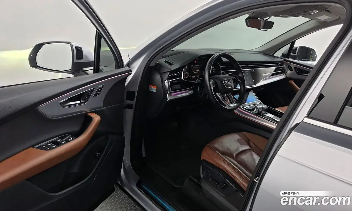 Audi Q7 2021 3.0 автомат (гидро), фото 10