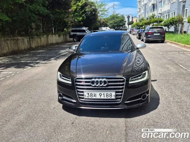 Audi S8, 2015, 116 000 км