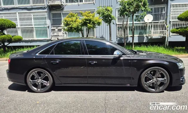 Audi S8 2015 4.0 автомат (гидро), миниатюра 4