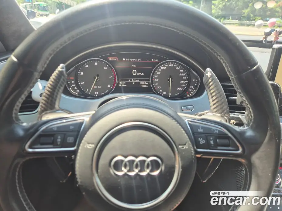 Audi S8 2015 4.0 автомат (гидро), фото 5