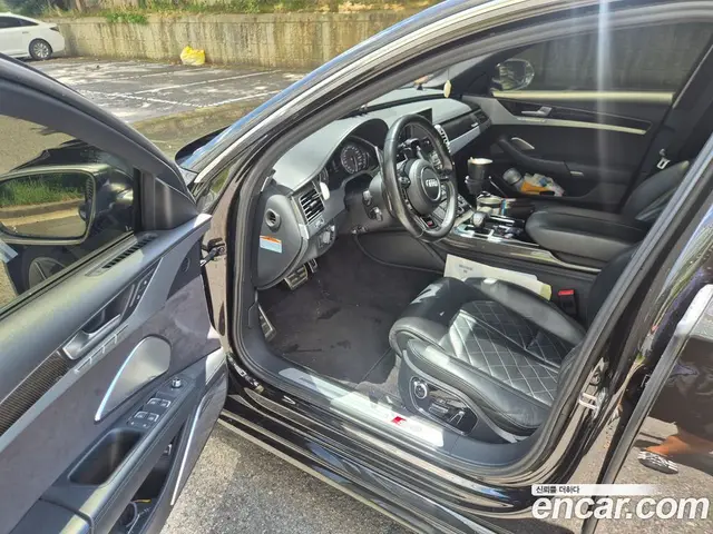 Audi S8 2015 4.0 автомат (гидро), миниатюра 10