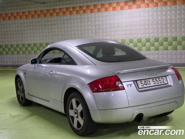 Audi TT 2001 1.8 механика, миниатюра 3