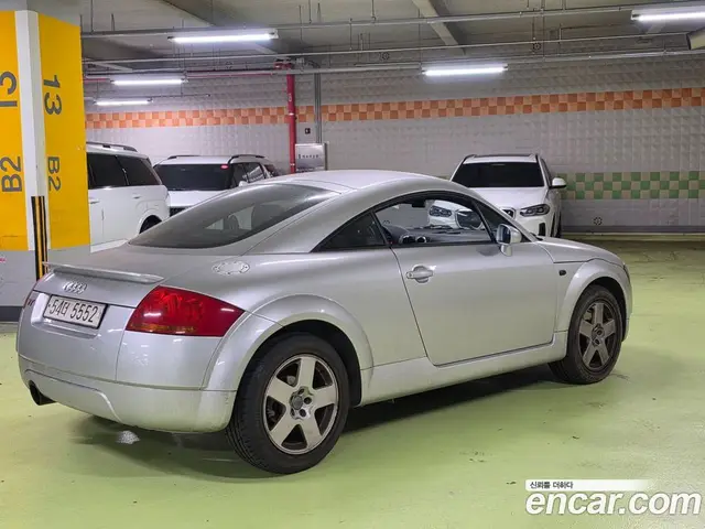 Audi TT 2001 1.8 механика, миниатюра 4