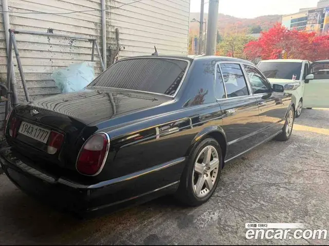 Bentley Arnage 2002 6.8 автомат (гидро), миниатюра 3