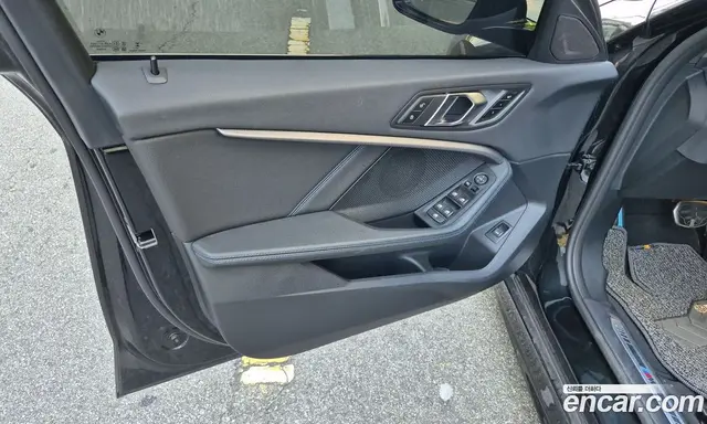 BMW 1 серия 2024 2.0 автомат (гидро), миниатюра 8