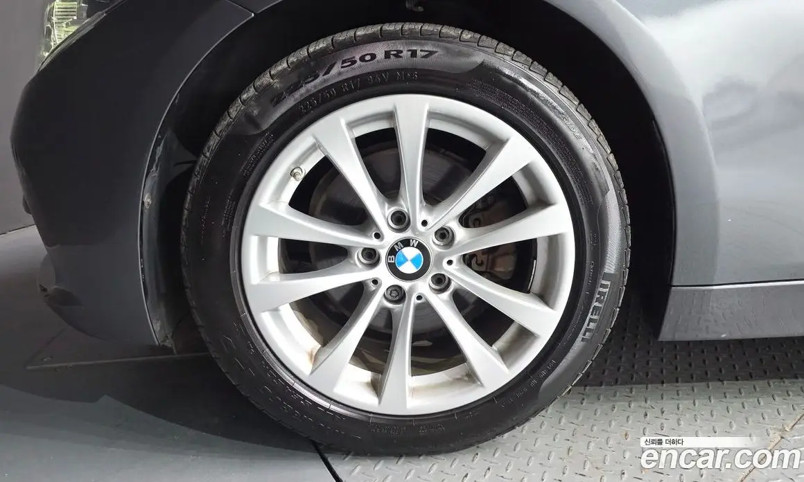 BMW 3 серия 2017 2.0 автомат (гидро), фото 5 BMW 3 серия 2017 2.0 автомат (гидро), фото 5