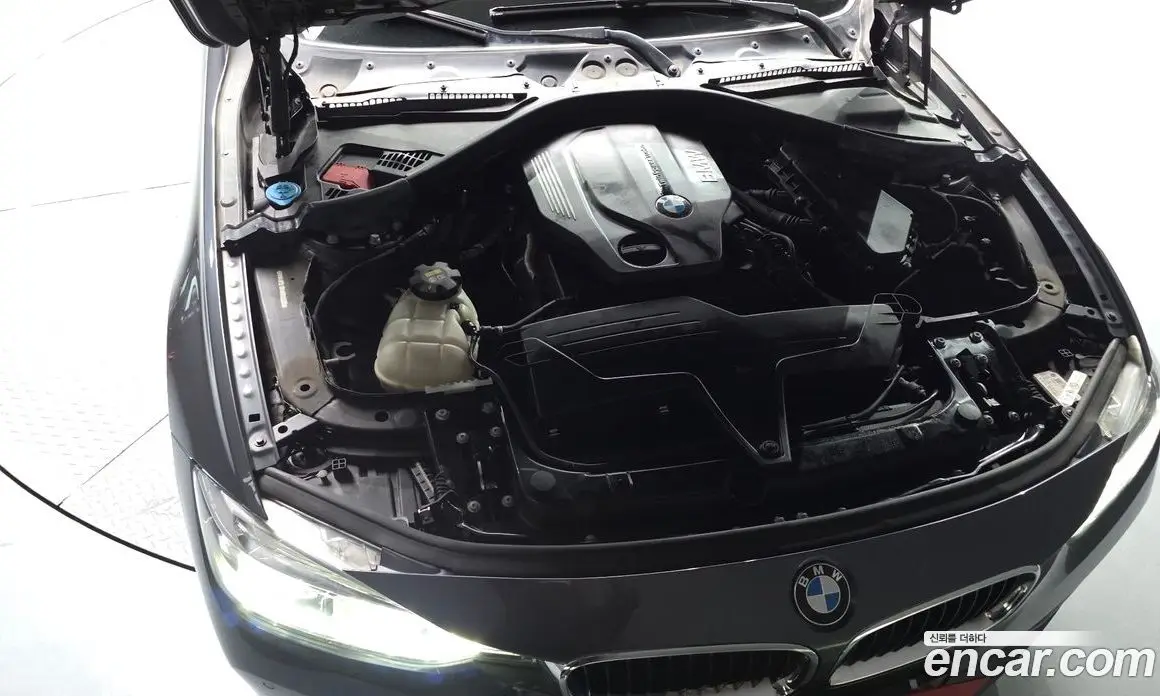 BMW 3 серия 2017 2.0 автомат (гидро), фото 6 BMW 3 серия 2017 2.0 автомат (гидро), фото 6