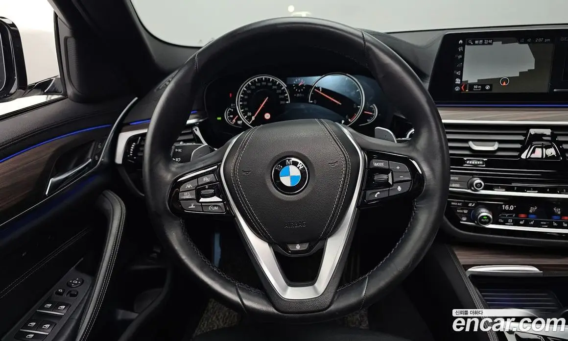 BMW 5 серия 2017 2.0 автомат (гидро), фото 13