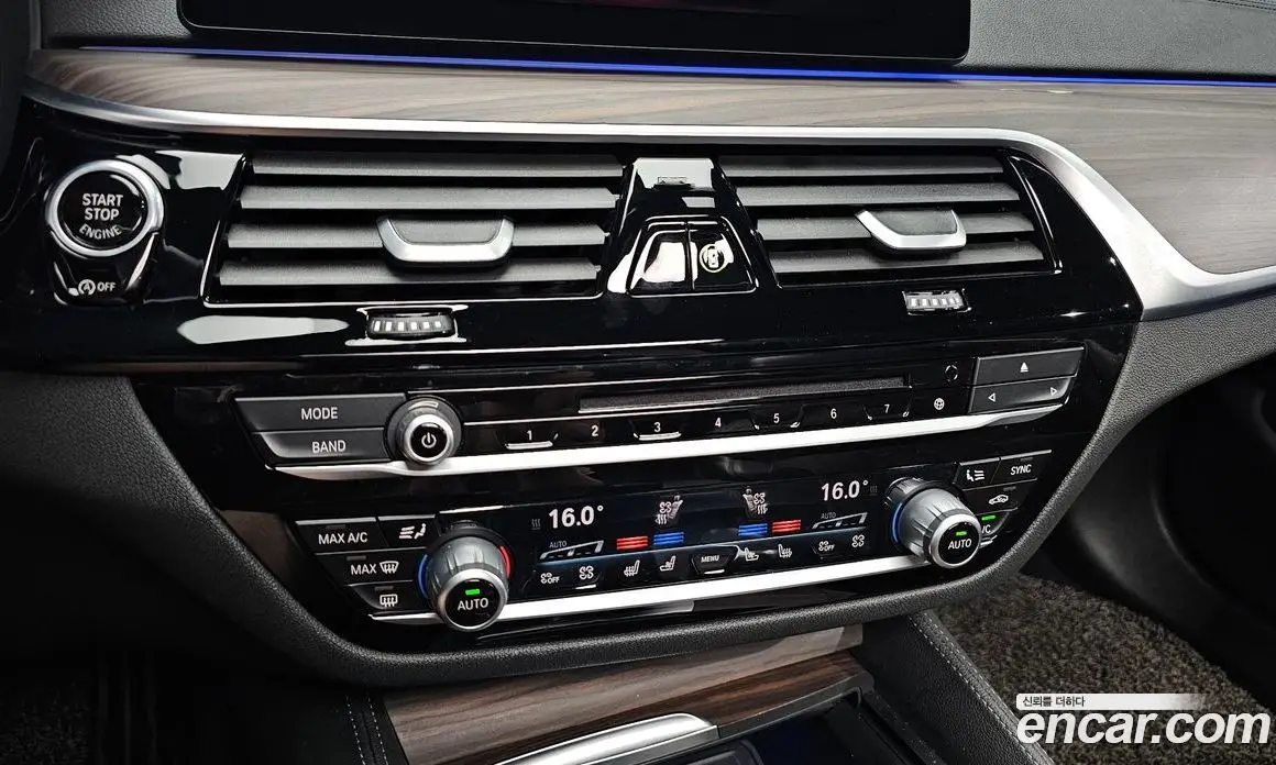 BMW 5 серия 2017 2.0 автомат (гидро), фото 17