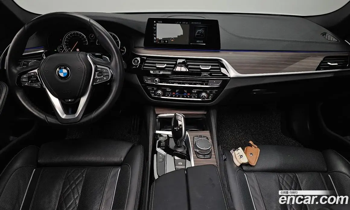 BMW 5 серия 2017 2.0 автомат (гидро), фото 7