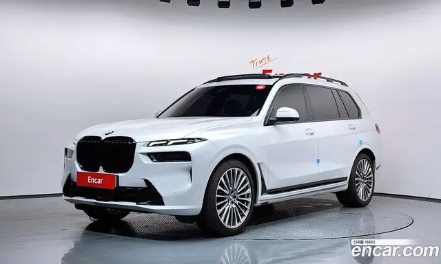 BMW X7, 2023, 72 333 км