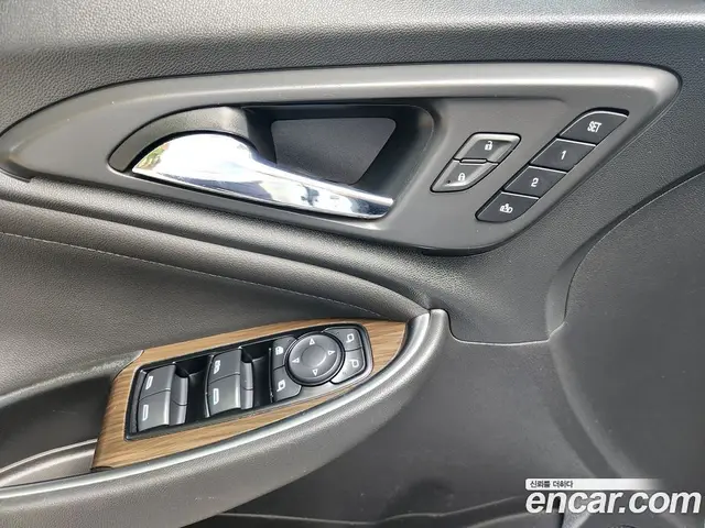 Chevrolet Malibu 2020 1.6 автомат (гидро), миниатюра 12