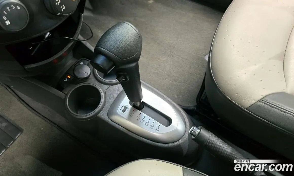 Chevrolet Matiz 2010 1.0 автомат (гидро), фото 9