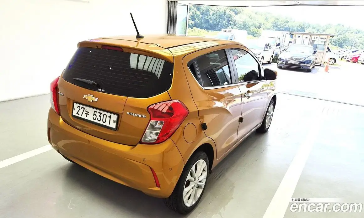 Chevrolet Spark 2018 1.0 автомат (гидро), фото 12