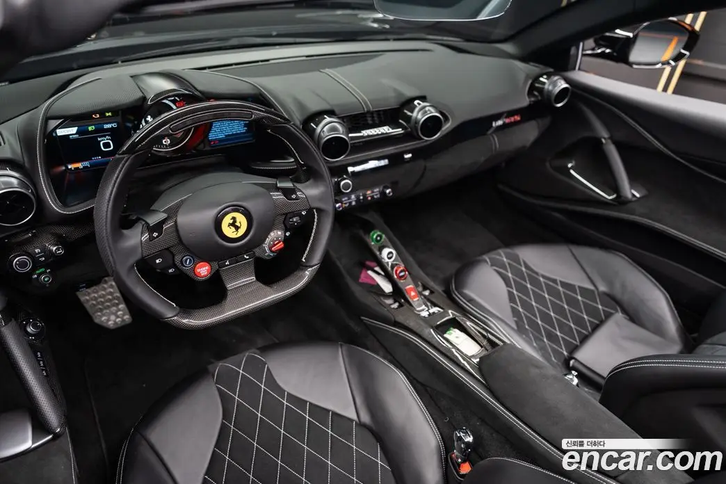 Ferrari 812 2021 6.5 автомат (гидро), фото 5 Ferrari 812 2021 6.5 автомат (гидро), фото 5
