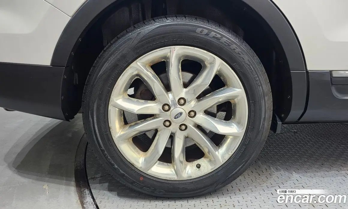 Ford Explorer 2015 3.5 автомат (гидро), фото 5