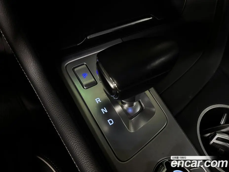 Genesis G70 2019 2.0 автомат (гидро), фото 9 Genesis G70 2019 2.0 автомат (гидро), фото 9