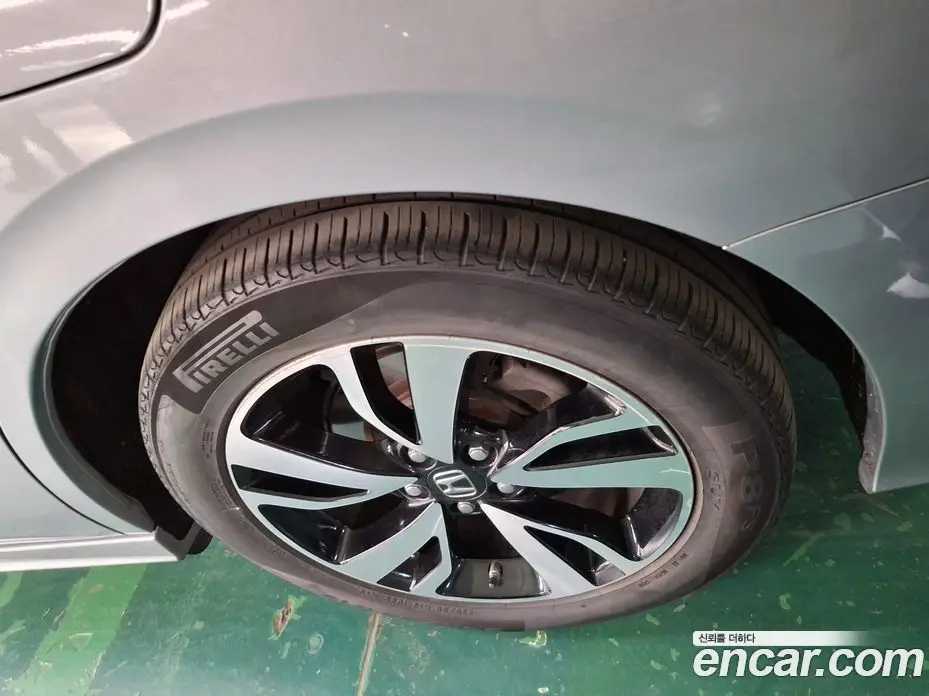 Honda Odyssey 2018 3.5 автомат (гидро), фото 17