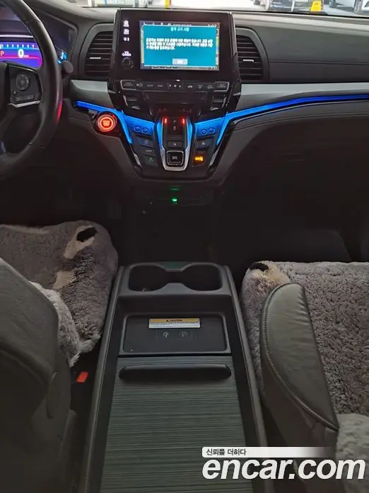 Honda Odyssey 2018 3.5 автомат (гидро), фото 9
