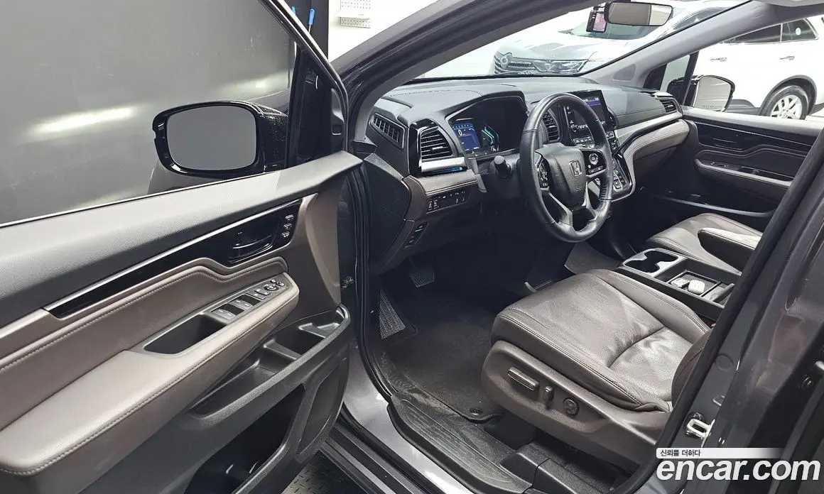 Honda Odyssey 2019 3.5 автомат (гидро), фото 10 Honda Odyssey 2019 3.5 автомат (гидро), фото 10