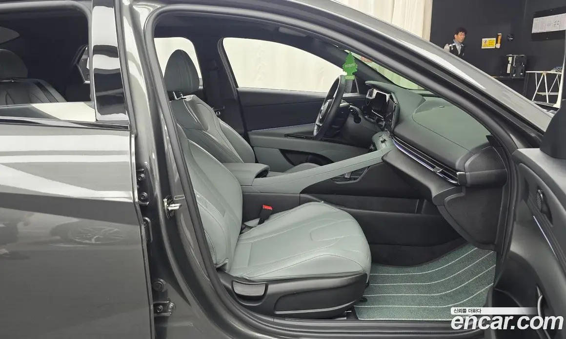 Hyundai Avante 2023 1.6 автомат (гидро), фото 11 Hyundai Avante 2023 1.6 автомат (гидро), фото 11