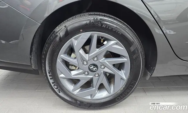 Hyundai Avante 2023 1.6 автомат (гидро), миниатюра 5 Hyundai Avante 2023 1.6 автомат (гидро), миниатюра 5