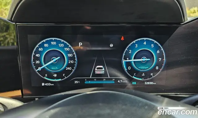 Hyundai Avante 2023 1.6 автомат (гидро), миниатюра 8