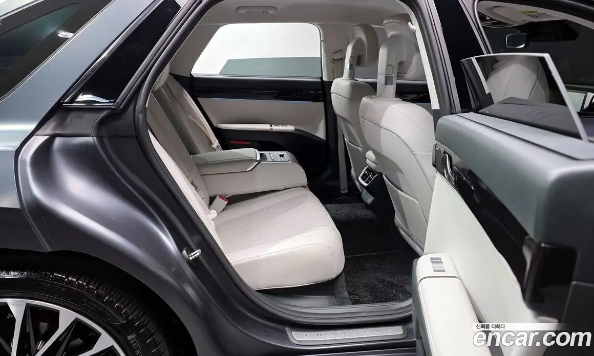 Hyundai Grandeur 2023 3.5 автомат (гидро), фото 11 Hyundai Grandeur 2023 3.5 автомат (гидро), фото 11