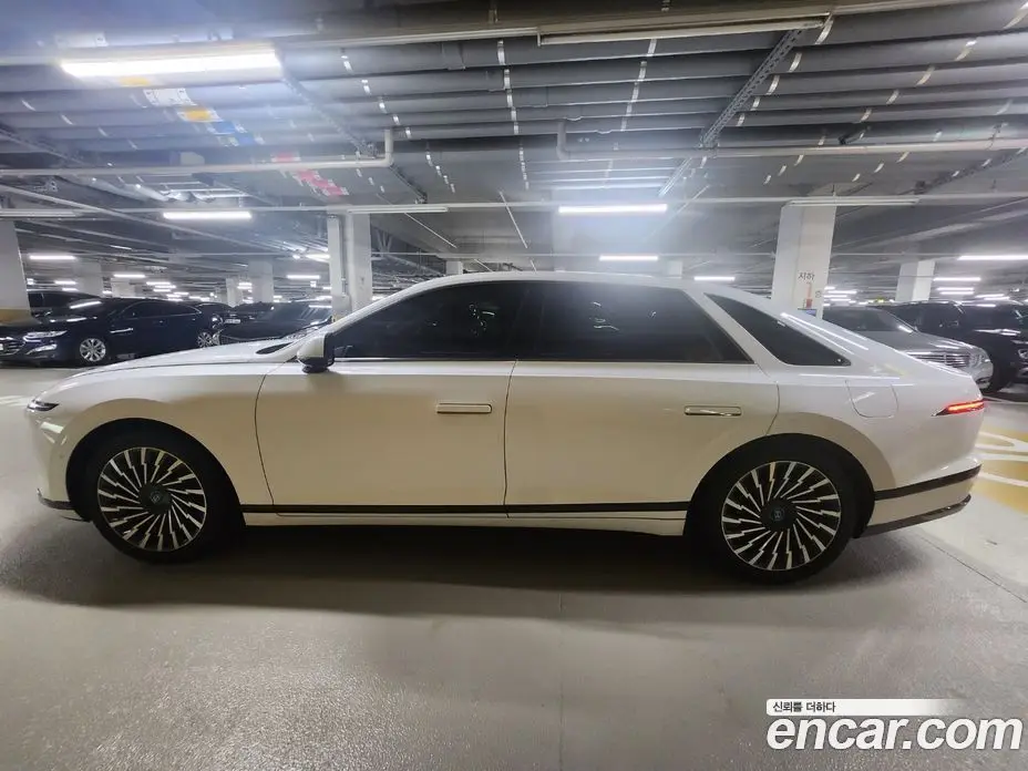 Hyundai Grandeur 2024 1.6 автомат (гидро), фото 4 Hyundai Grandeur 2024 1.6 автомат (гидро), фото 4