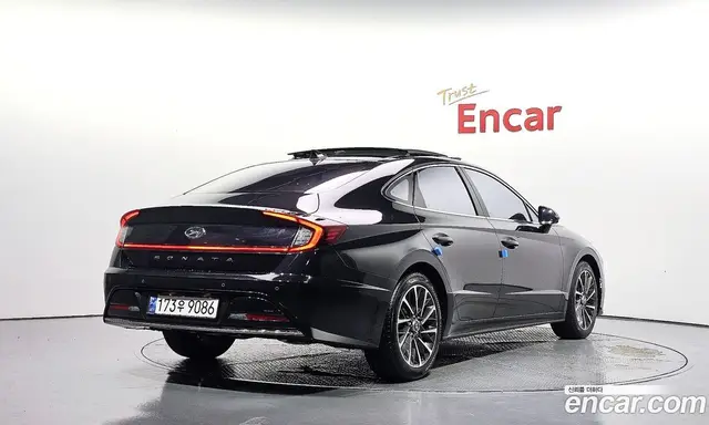 Hyundai Sonata 2023 2.0 автомат (гидро), миниатюра 2 Hyundai Sonata 2023 2.0 автомат (гидро), миниатюра 2