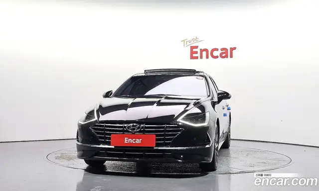 Hyundai Sonata 2023 2.0 автомат (гидро), миниатюра 3 Hyundai Sonata 2023 2.0 автомат (гидро), миниатюра 3