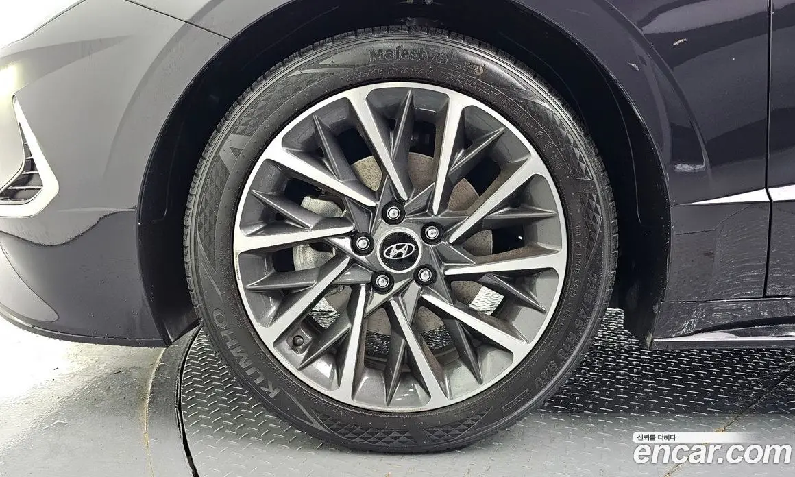 Hyundai Sonata 2023 2.0 автомат (гидро), фото 5 Hyundai Sonata 2023 2.0 автомат (гидро), фото 5