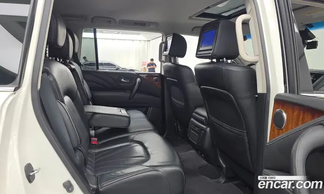 Infiniti QX80 2016 5.6 автомат (гидро), миниатюра 12
