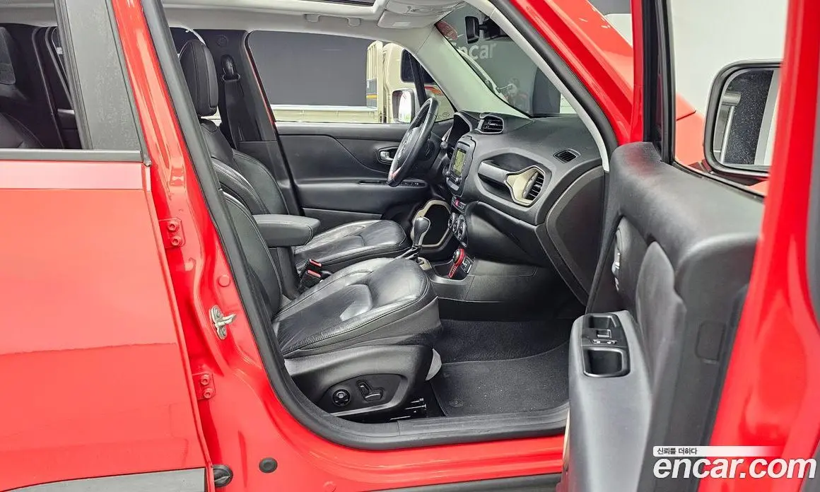 Jeep Renegade 2017 2.0 автомат (гидро), фото 11