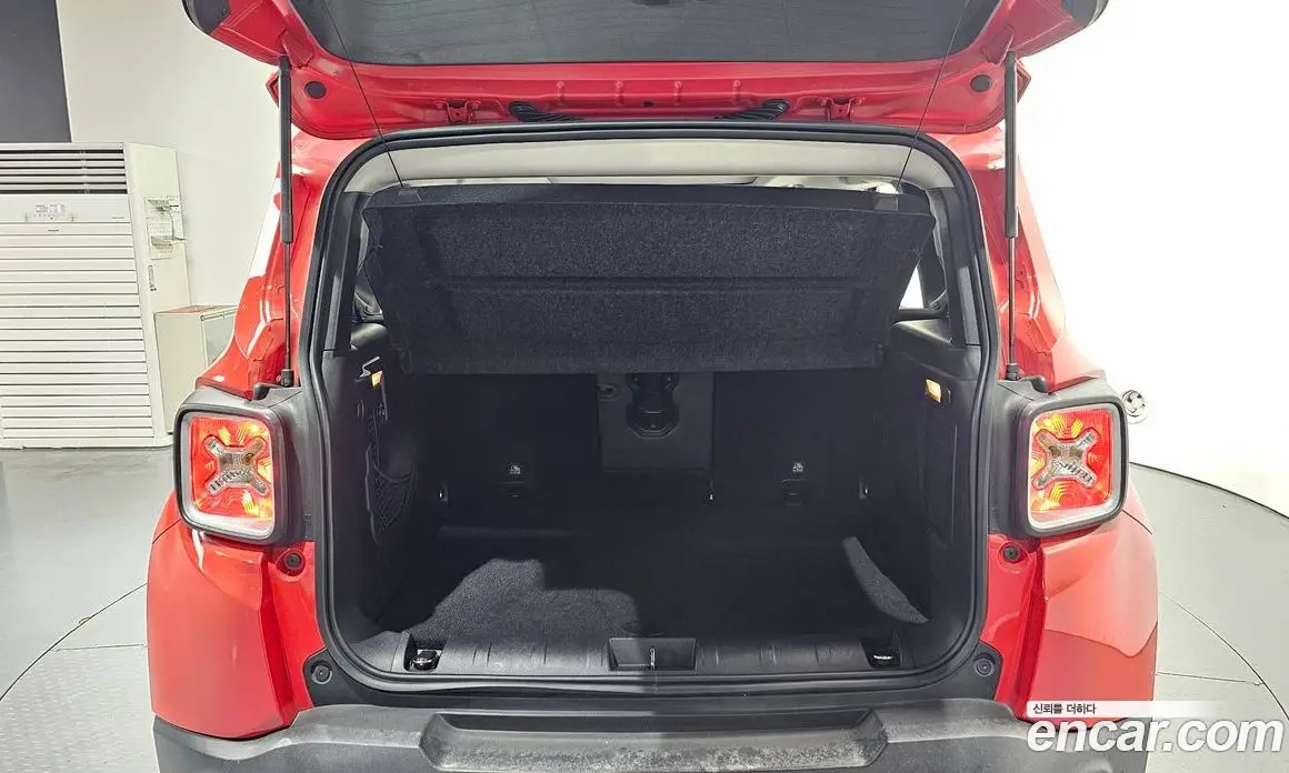 Jeep Renegade 2017 2.0 автомат (гидро), фото 20