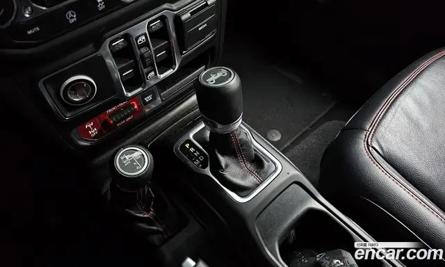 Jeep Wrangler 2018 2.0 автомат (гидро), миниатюра 9