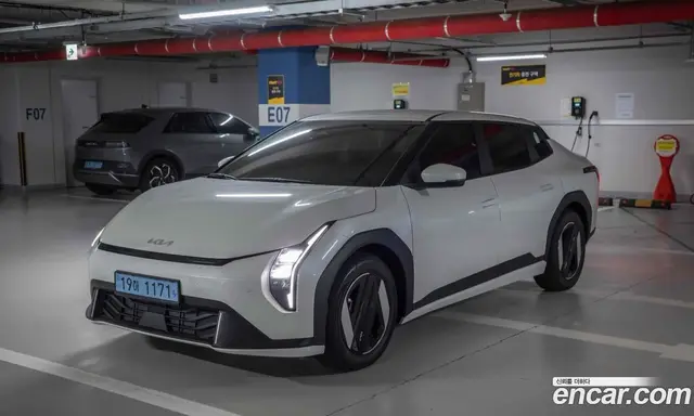 Kia EV4, 2026, 2 100 км