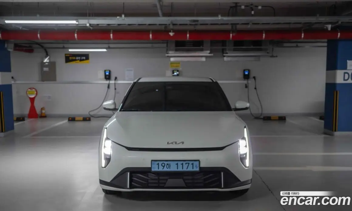 Kia EV4 2026 автомат (гидро), фото 3 Kia EV4 2026 автомат (гидро), фото 3