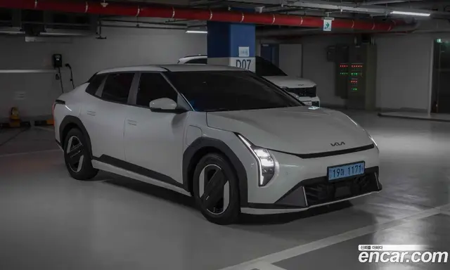 Kia EV4 2026 автомат (гидро), миниатюра 10 Kia EV4 2026 автомат (гидро), миниатюра 10
