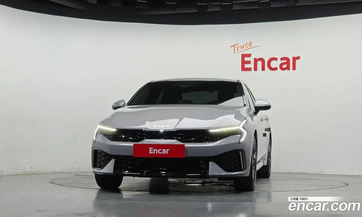 Kia K5 (Optima) 2024 2.0 автомат (гидро), фото 3