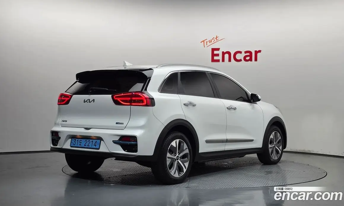 Kia Niro 2021 0.2 автомат (гидро), фото 2 Kia Niro 2021 0.2 автомат (гидро), фото 2