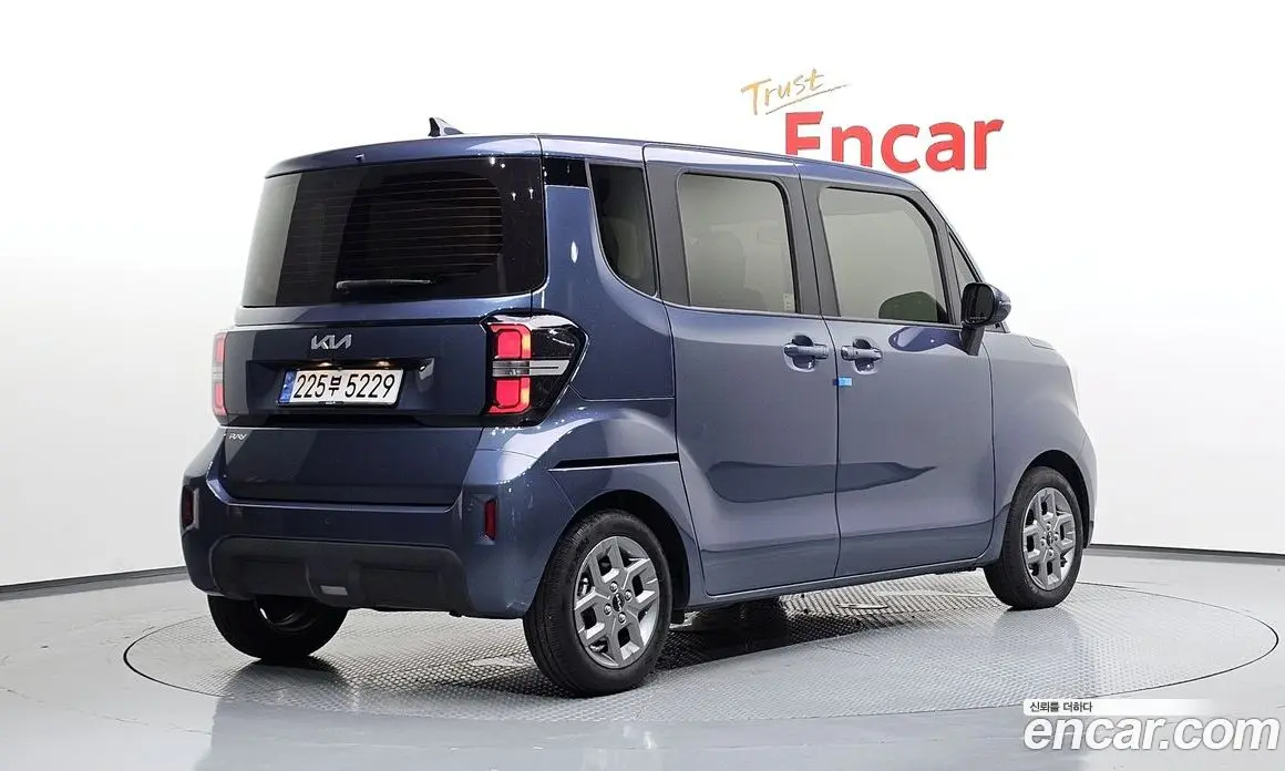 Kia Ray 2024 1.0 автомат (гидро), фото 2 Kia Ray 2024 1.0 автомат (гидро), фото 2