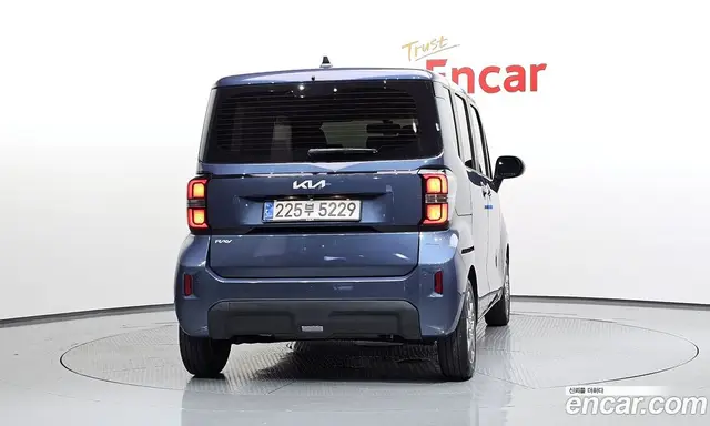 Kia Ray 2024 1.0 автомат (гидро), миниатюра 4 Kia Ray 2024 1.0 автомат (гидро), миниатюра 4