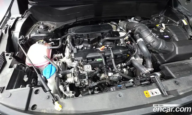 Kia Seltos 2025 1.6 автомат (гидро), миниатюра 6